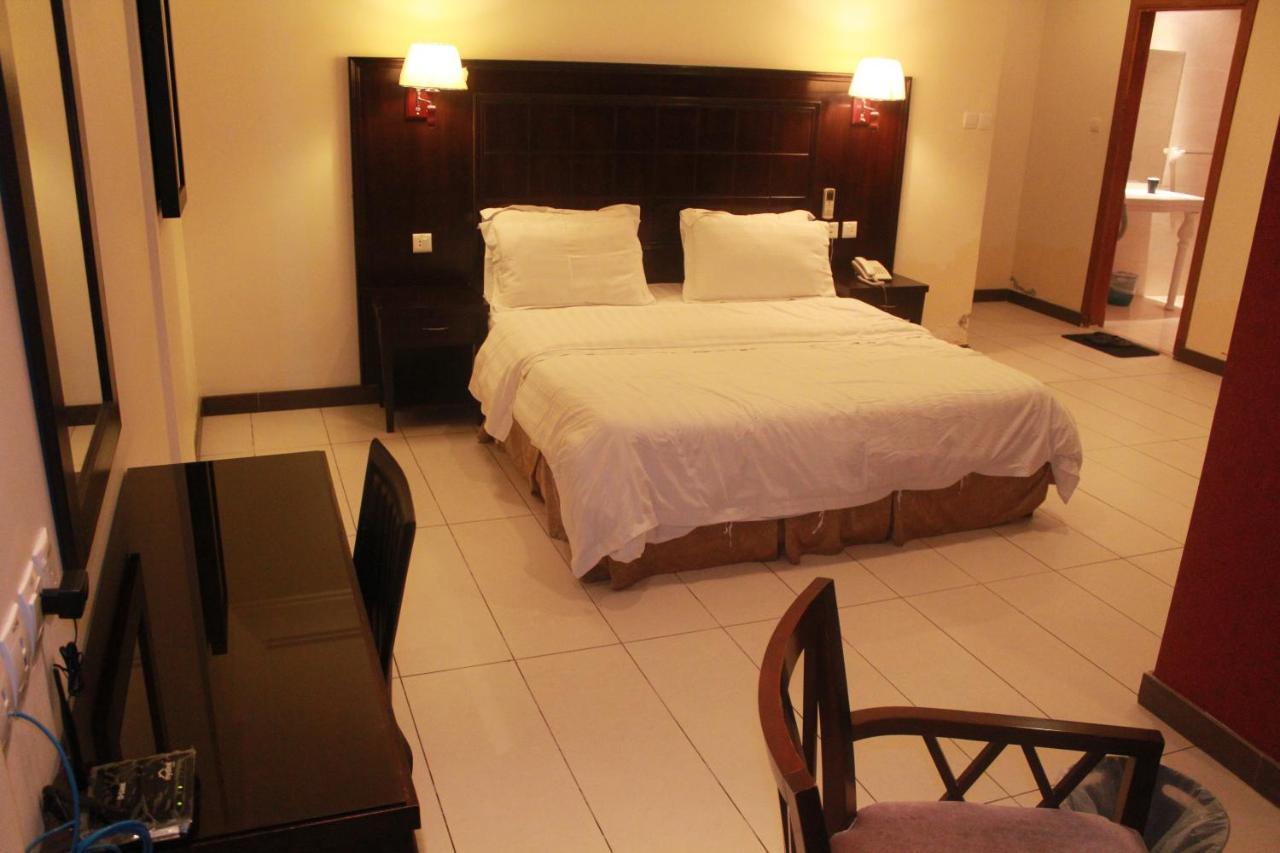 Al Harira Al Motamaiza Furnished Apartment Jidda Eksteriør bilde