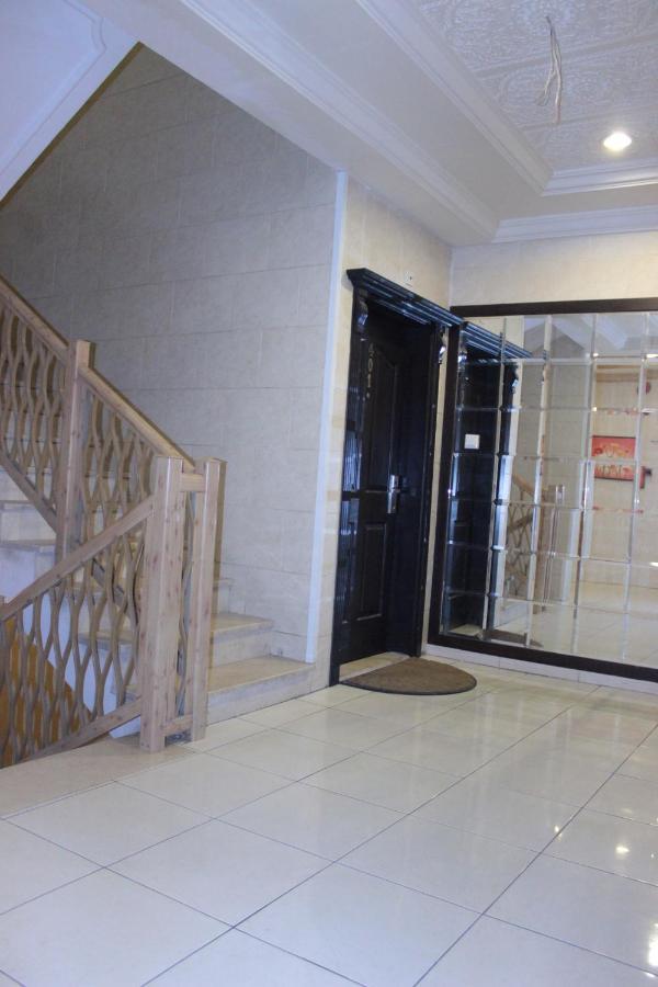 Al Harira Al Motamaiza Furnished Apartment Jidda Eksteriør bilde
